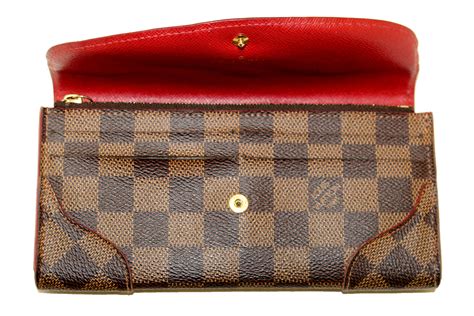 lv caissa wallet review